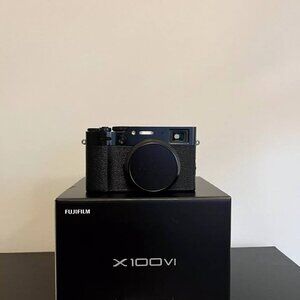 Fujifilm X100VI Black